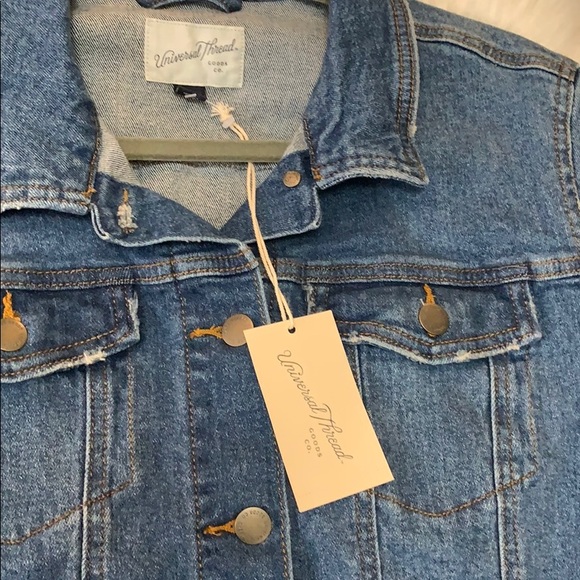 ☘️$19 Steal Of The Day Jean Jacket Blue NWT - Picture 2 of 3